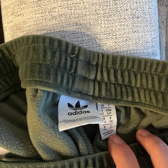 Adidas track pants - Picture 2 of 2